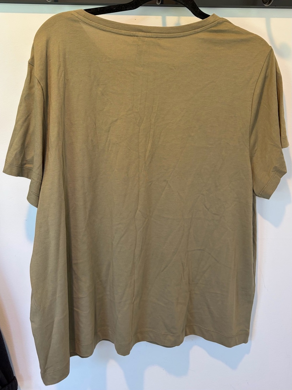 DKNY Jeans Olive Green Studded Pocket Short Sleeve T-Shirt Size 1X nwt - Picture 3 of 6